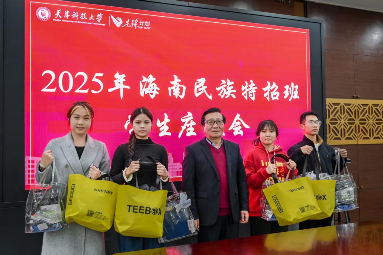 42aecb0713664994ba95665813947545.jpg 42aecb0713664994ba95665813947545.jpg