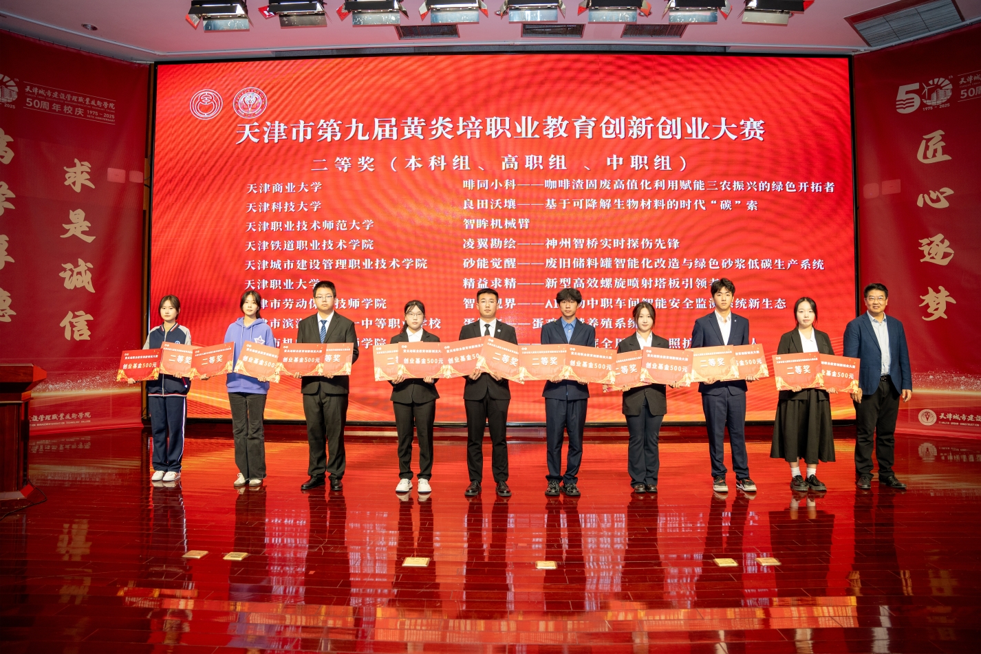 fbebd0ac75b94b16a5d39a70bf2152cb.jpg fbebd0ac75b94b16a5d39a70bf2152cb.jpg